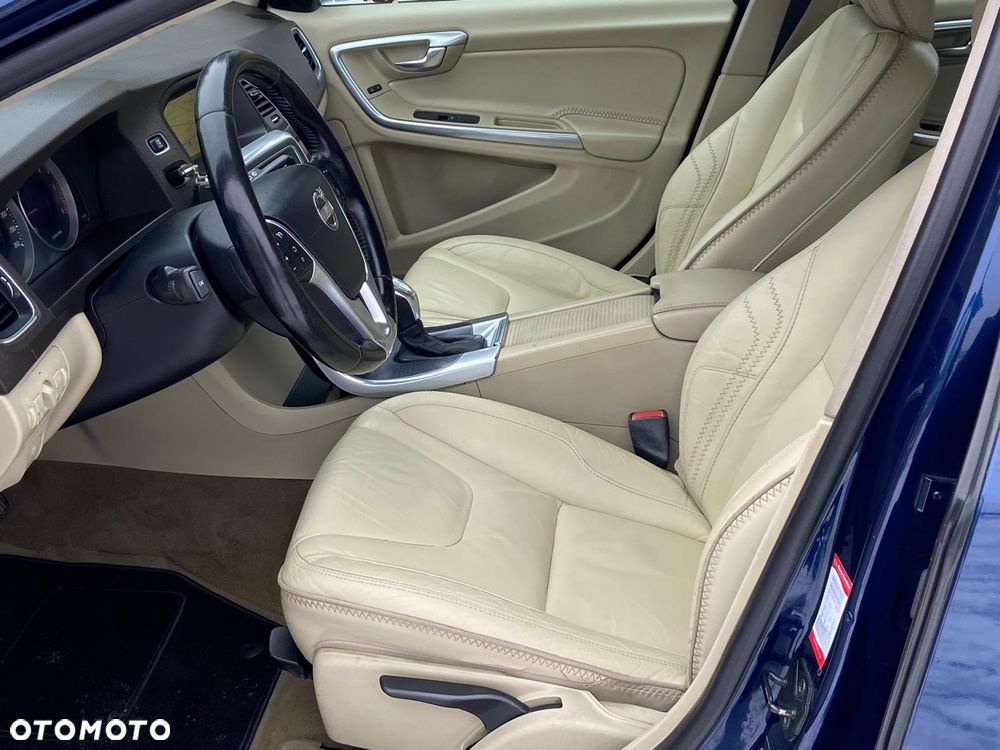 Volvo V60 D3 Geartronic Ocean Race - 28