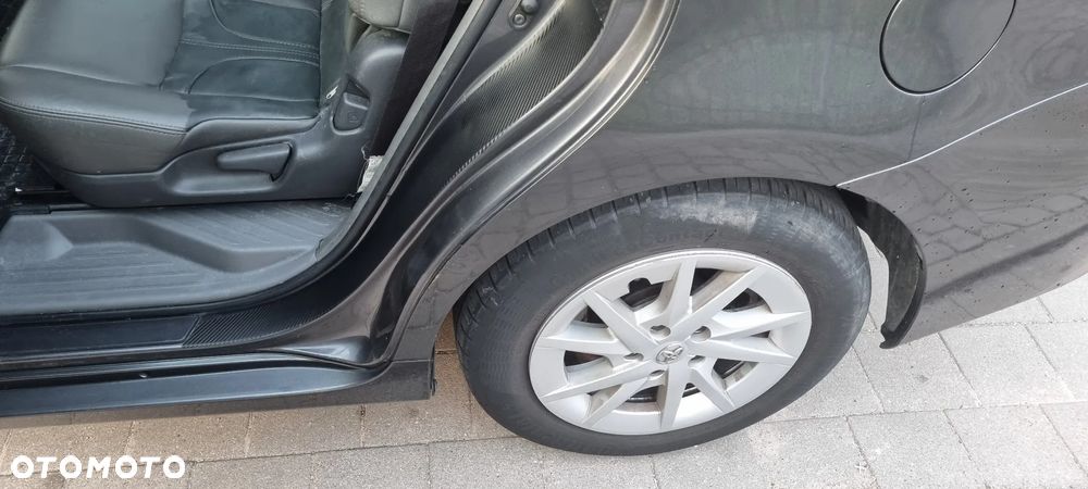 Toyota Prius+ 1.8 HSD Active - 12