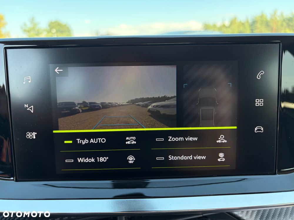 Peugeot 2008 PureTech 130 EAT8 Allure - 24