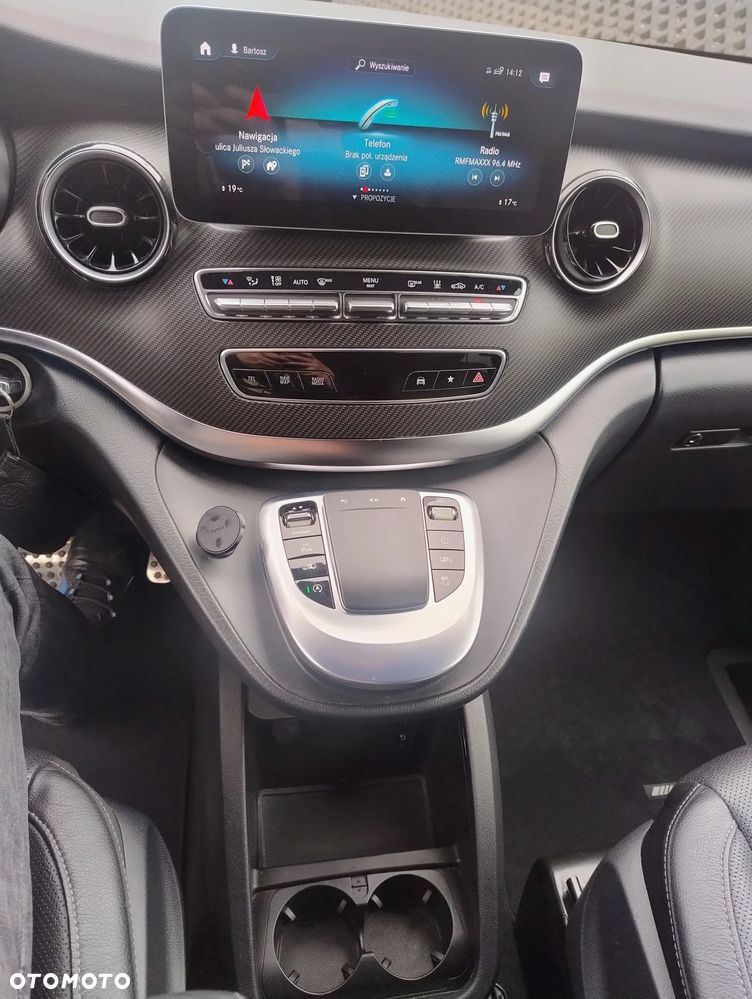 Mercedes-Benz Klasa V 300 d Extralang 4Matic 9G-TRONIC Avantgarde Edition - 35
