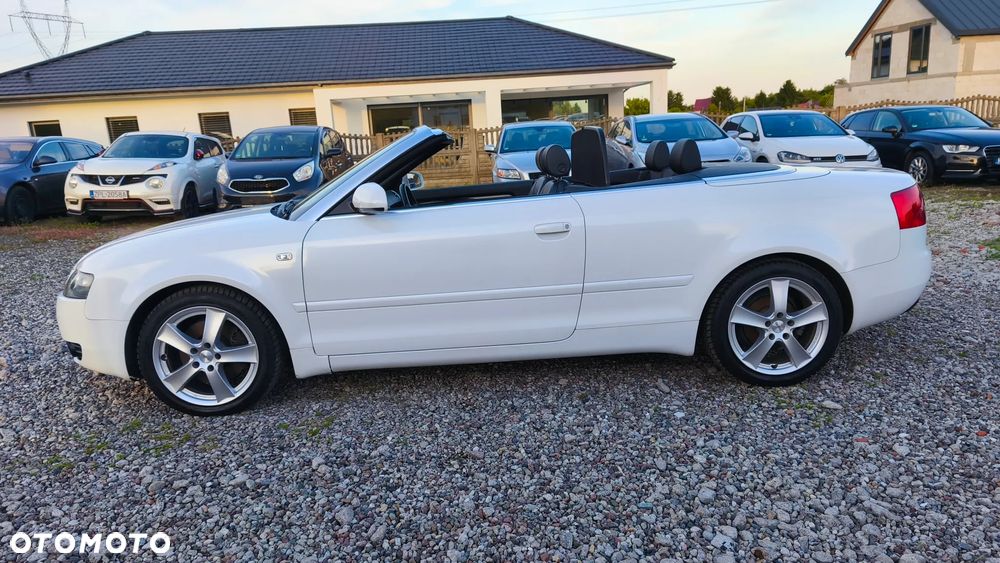 Audi A4 Cabrio - 12