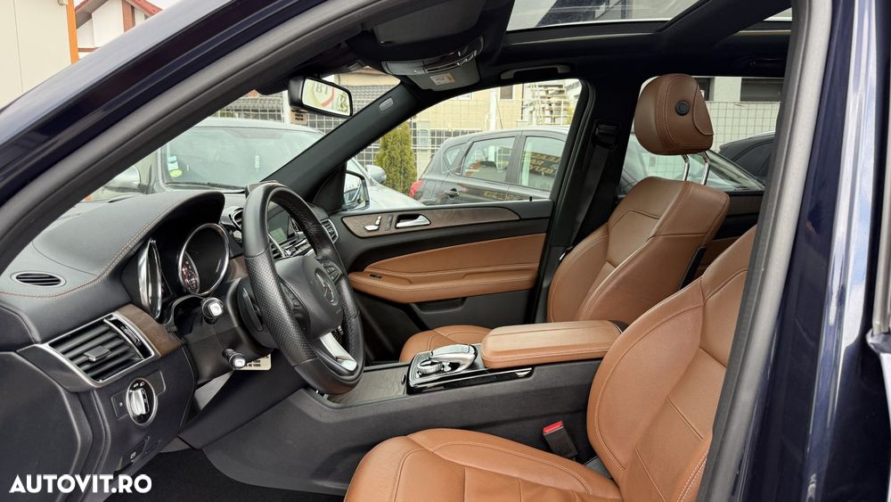 Mercedes-Benz GLE - 12