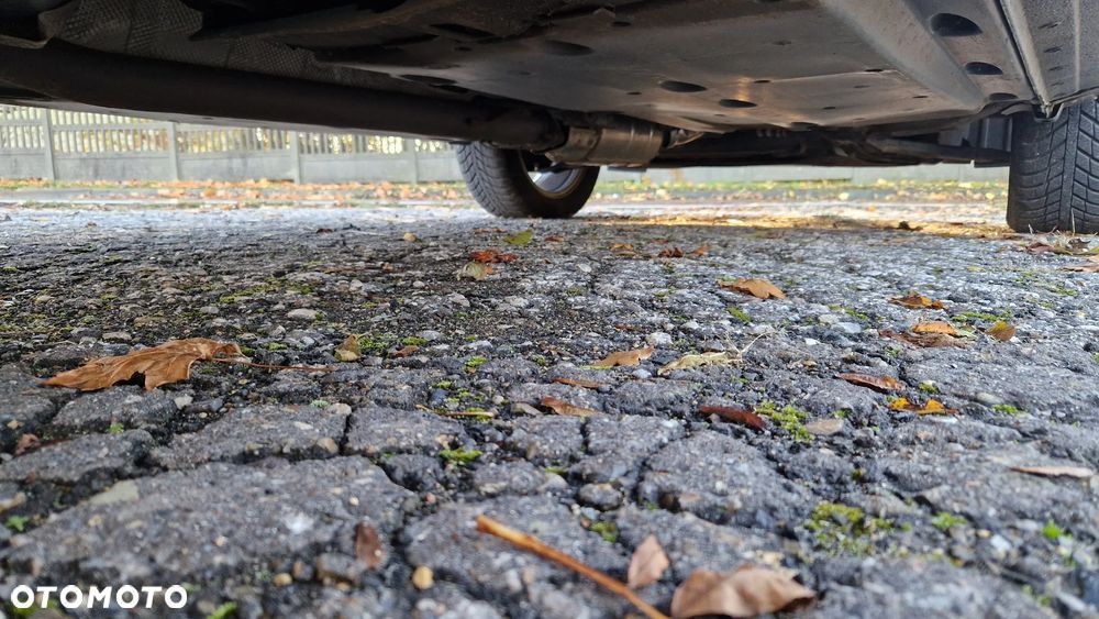 Nissan Qashqai 2.0 dCi Tekna - 10