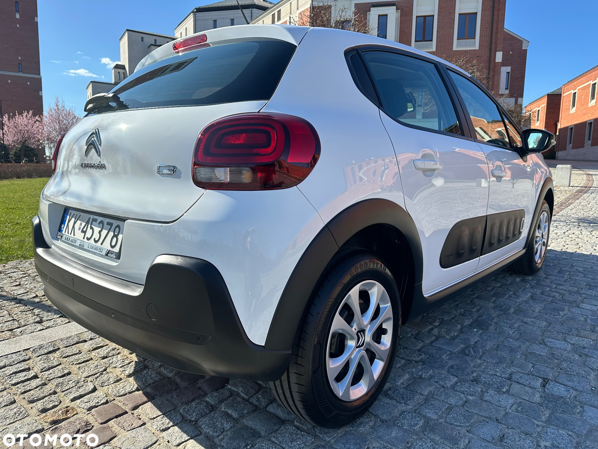 Citroën C3 1.2 PureTech Feel - 2