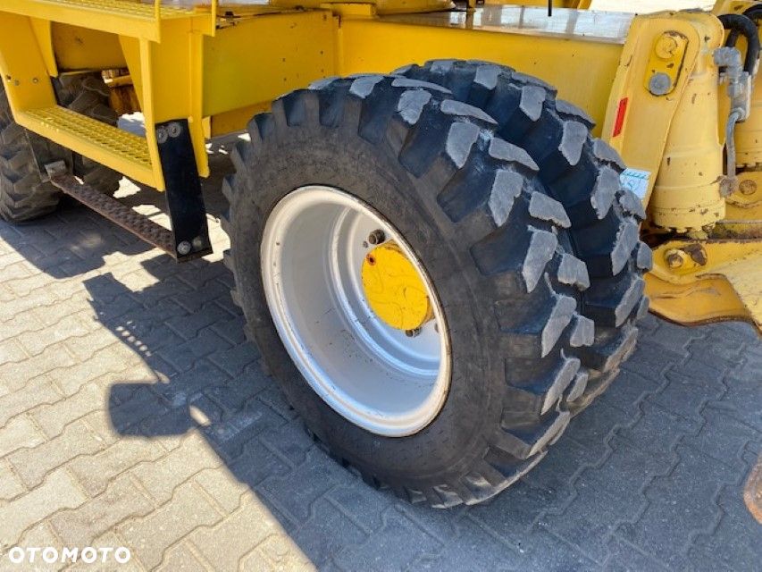 Komatsu PW 118 MR-8 - 18
