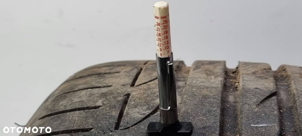 OPONA 245/35 19" BRIDGESTONE LATO CHEVROLET CORVETTE C7 - 2