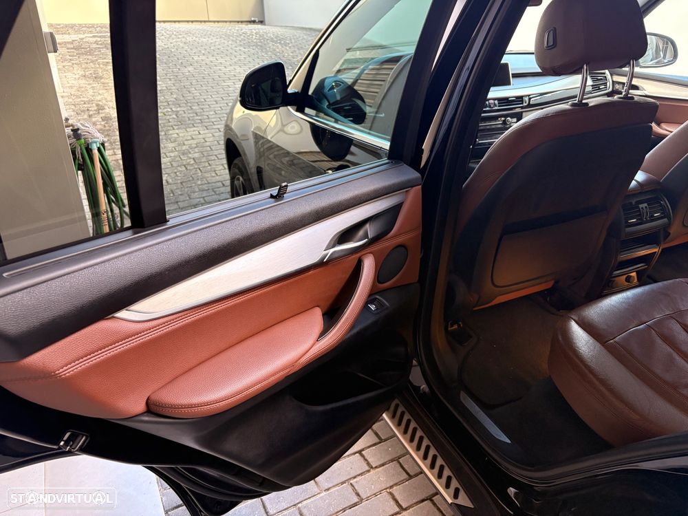 BMW X5 25 d sDrive Comfort 7L - 35