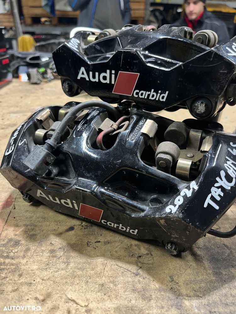 Etrieri spate Audi E-tron Porsche Taycan 2021 - 2