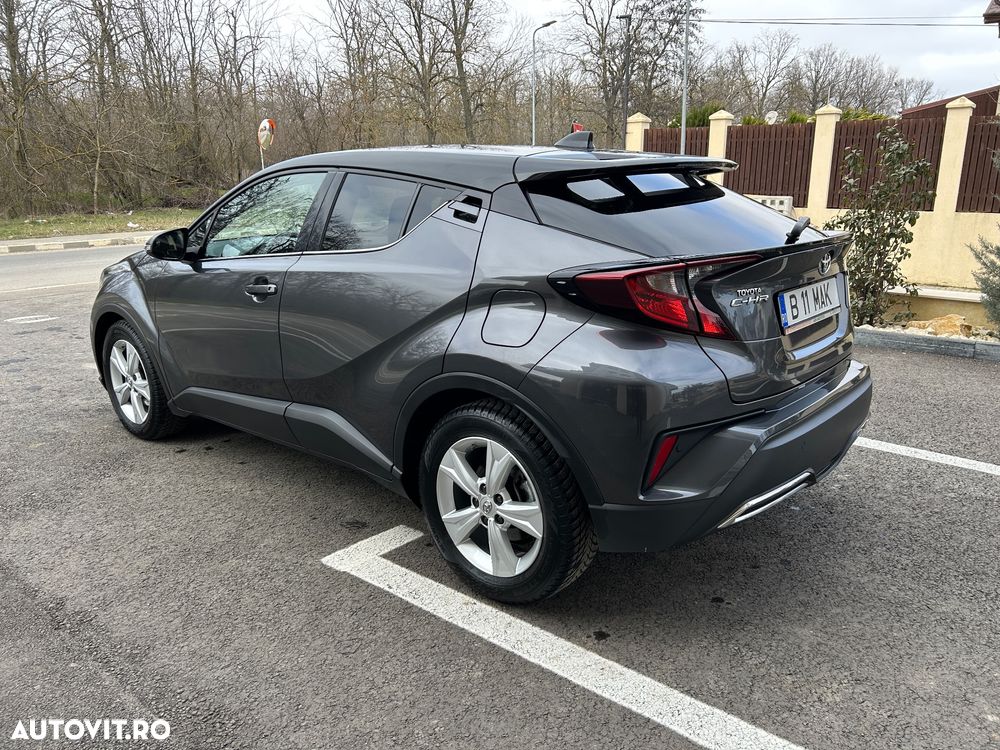 Toyota C-HR - 5
