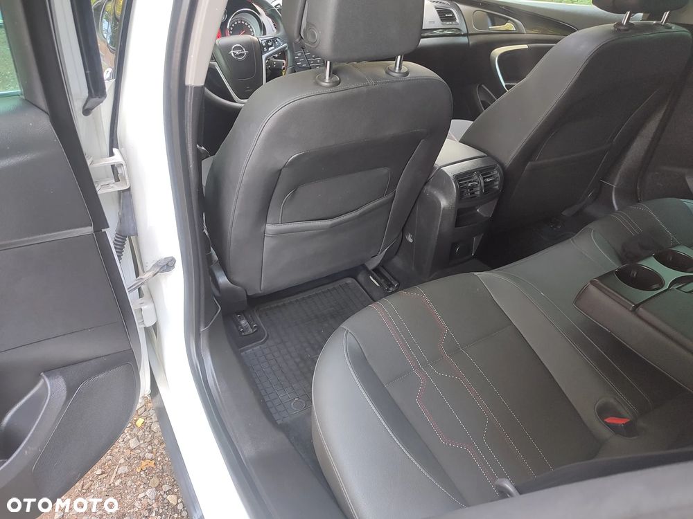Opel Insignia 1.6 Turbo 150 Jahre - 13