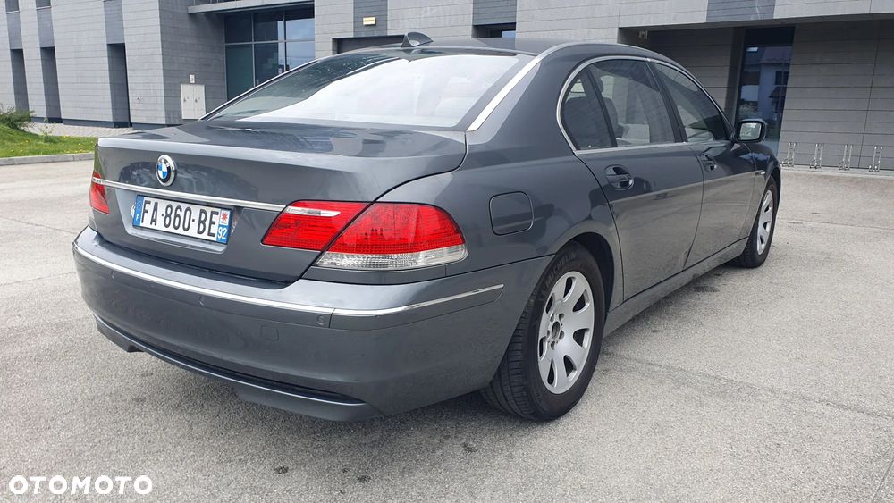 BMW Seria 7 740i - 6