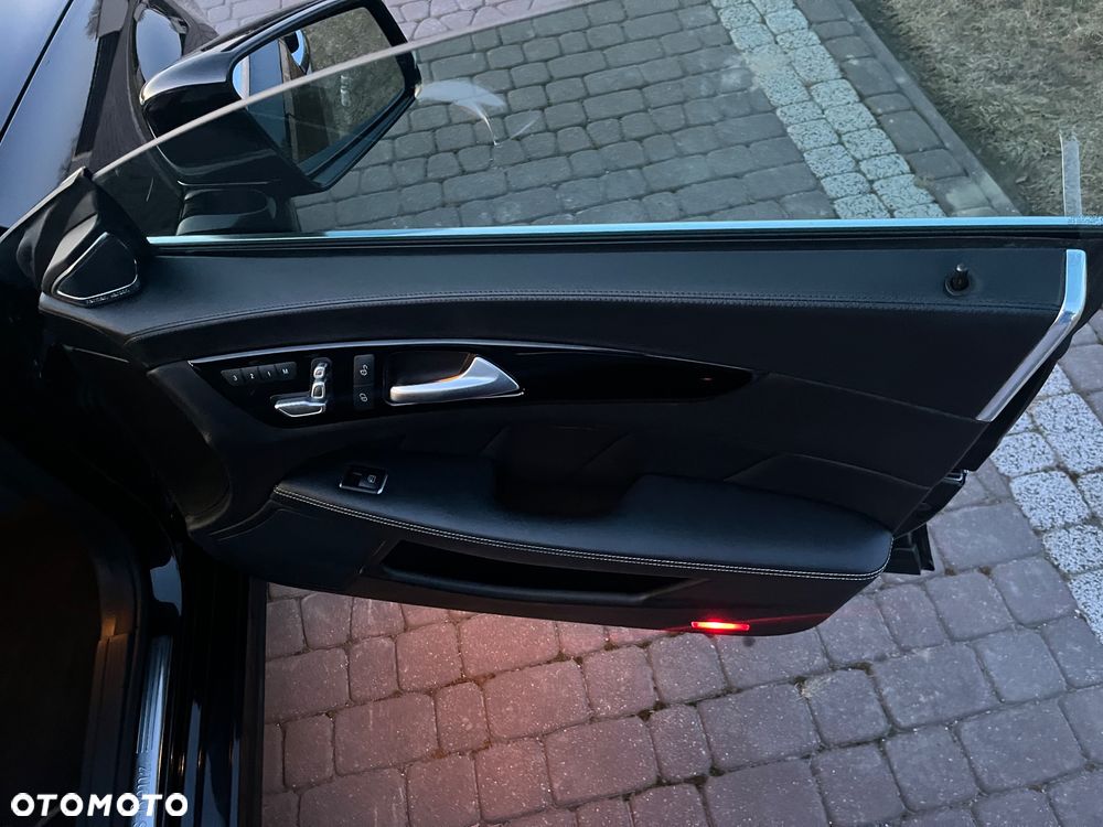 Mercedes-Benz CLS 500 4Matic 7G-TRONIC - 16
