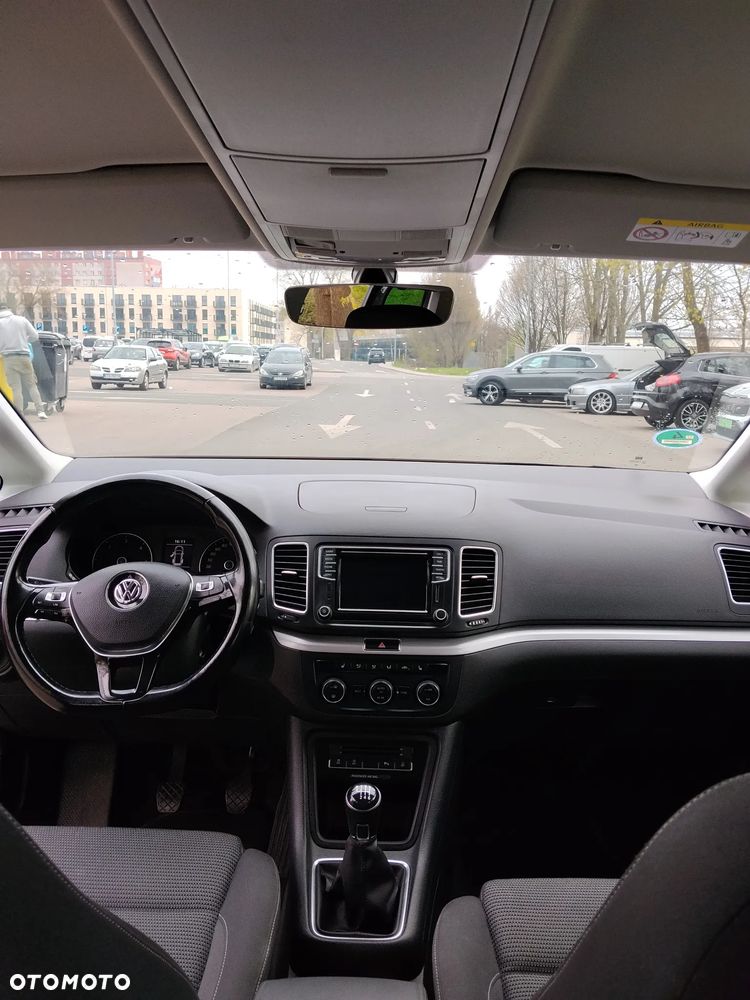 Volkswagen Sharan 2.0 TDI BMT Comfortline - 20