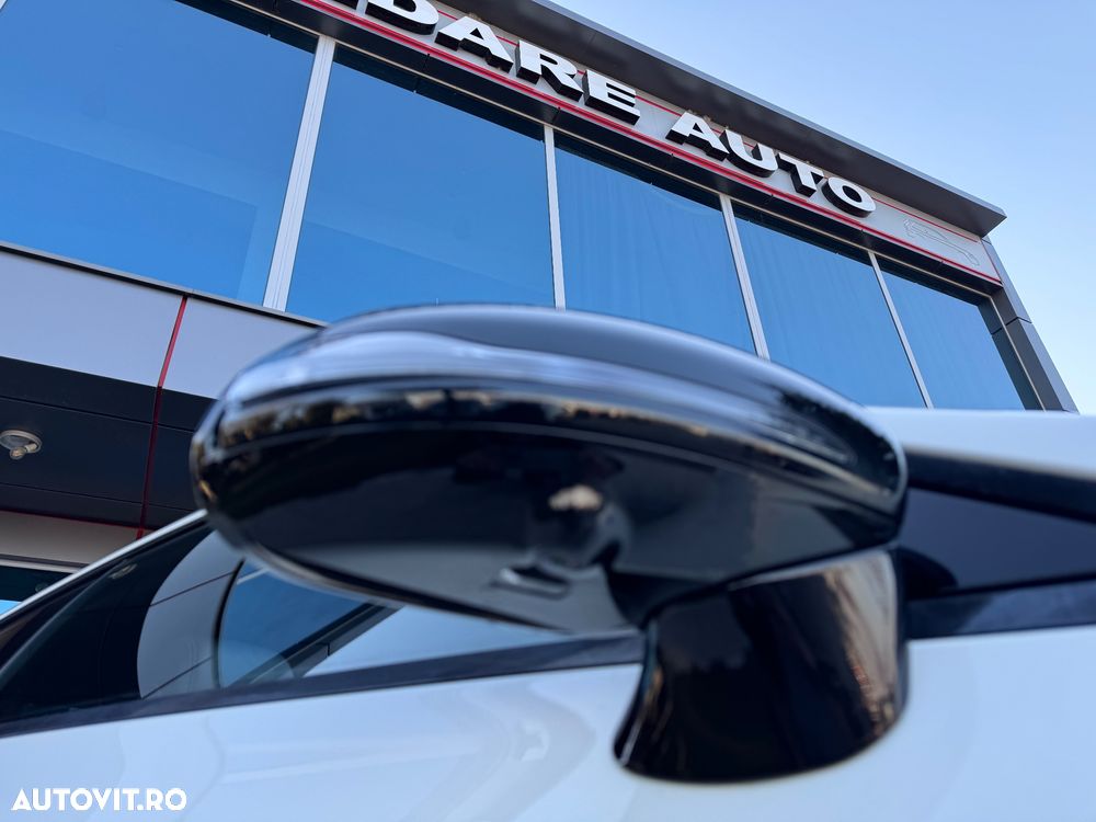 Mercedes-Benz E 300 Coupe 9G-TRONIC AMG Line - 24