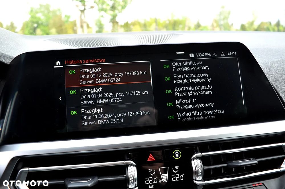 BMW Seria 3 330e M Sport sport - 31