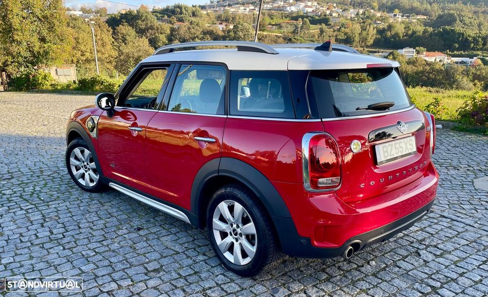 MINI Countryman Cooper SE ALL4 Auto - 32