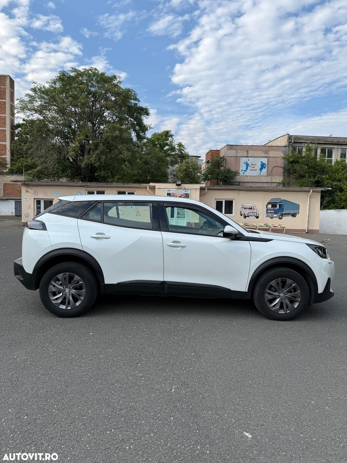 Peugeot 2008 1.2 L PureTech STT Active - 3