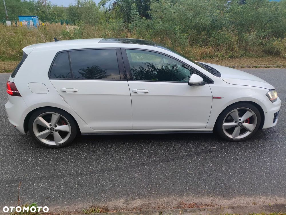 Volkswagen Golf 2.0 TSI BMT GTI Performance DSG - 9