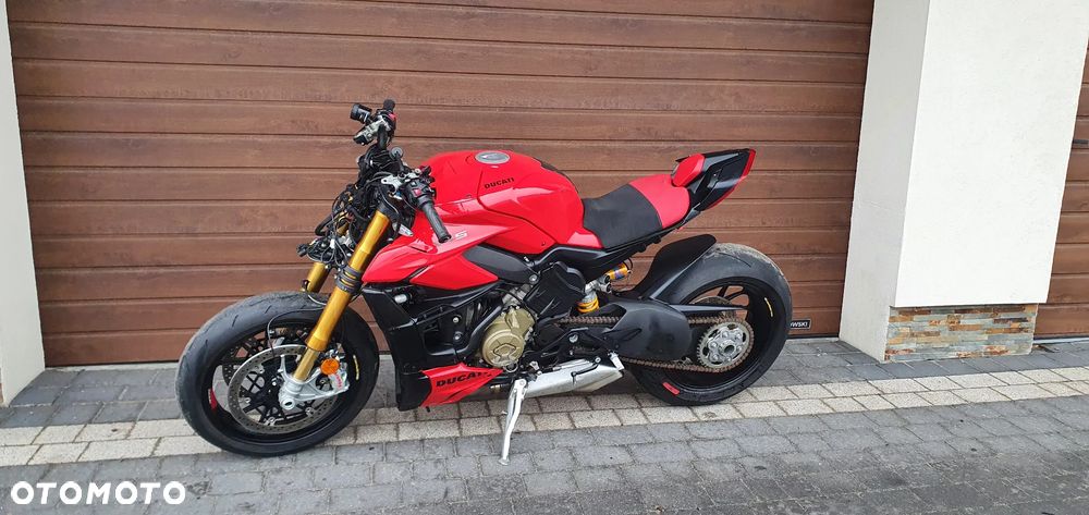 Ducati Streetfighter V4 - 1