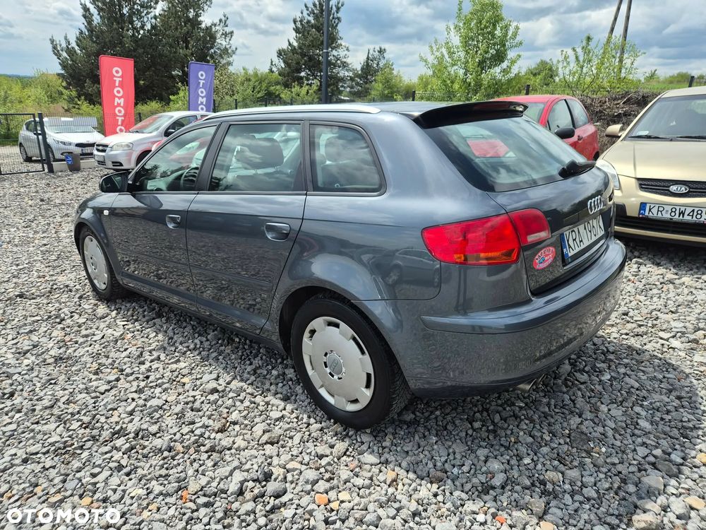 Audi A3 Sportback 2.0 TDI DPF S line Sportpaket (plus) - 8