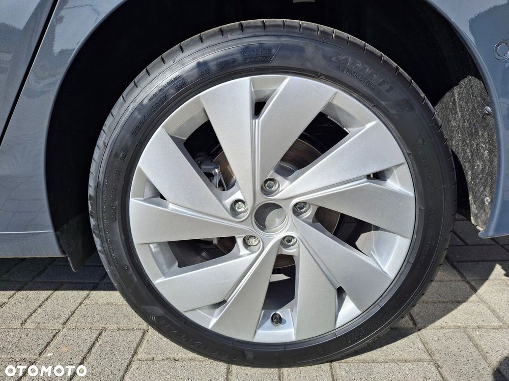 Volkswagen Golf Variant 2.0 TDI Life Plus DSG - 12