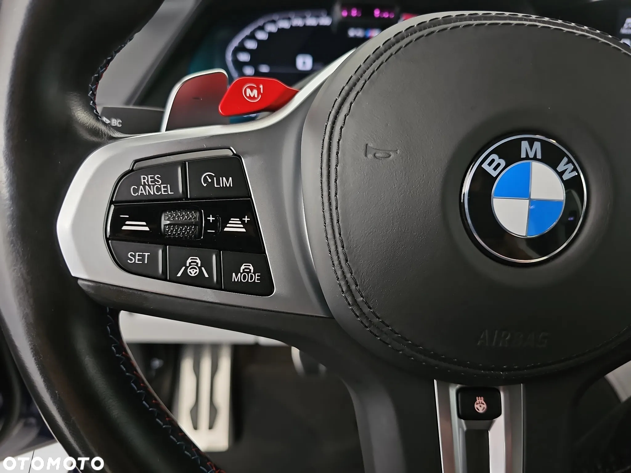 BMW X5 M Competition - 12