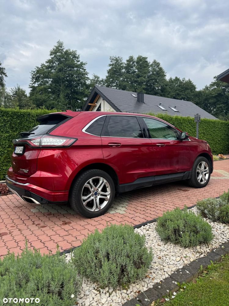 Ford Edge - 1