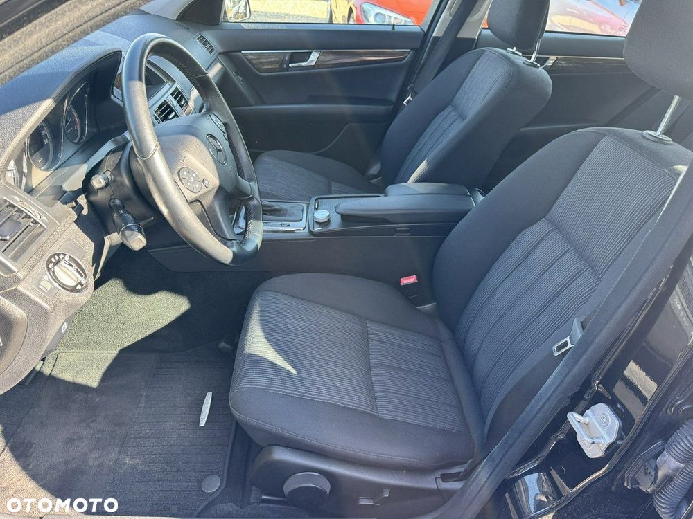 Mercedes-Benz Klasa C - 22