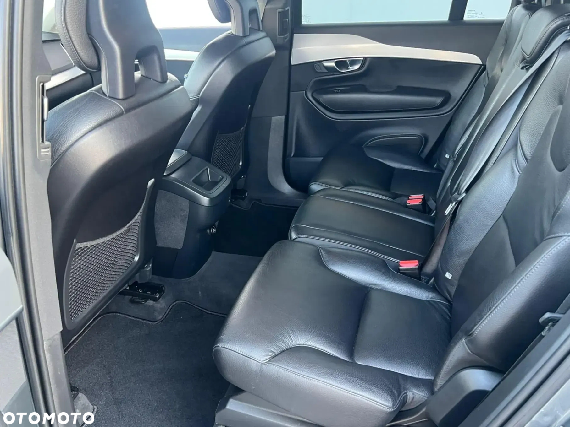 Volvo XC 90 - 22
