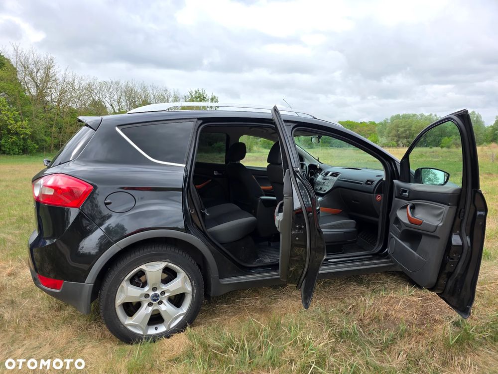 Ford Kuga 2.0 TDCi 2x4 Trend - 11
