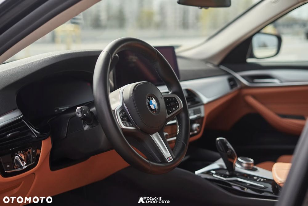BMW Seria 5 520d - 12
