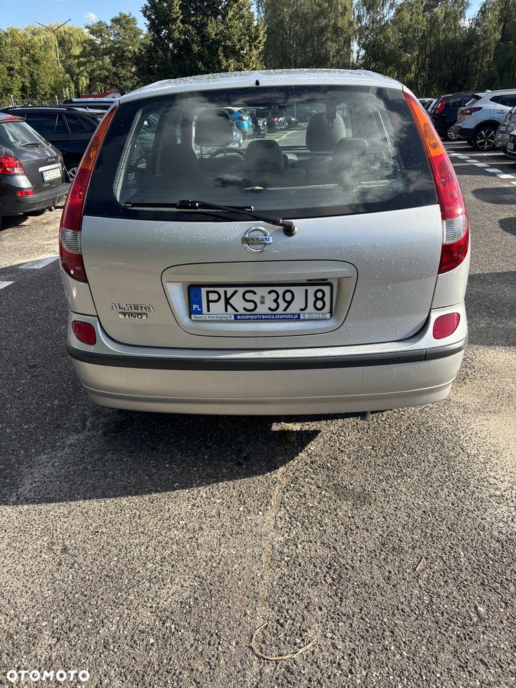 Nissan Almera Tino 1.8 Acenta - 18
