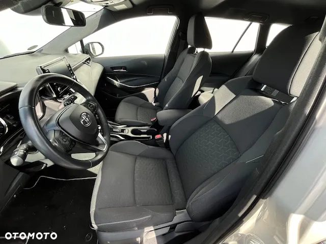 Toyota Corolla 1.8 Hybrid Comfort - 12