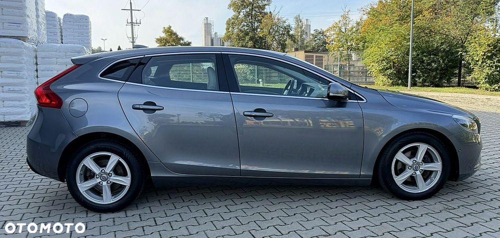 Volvo V40 - 5