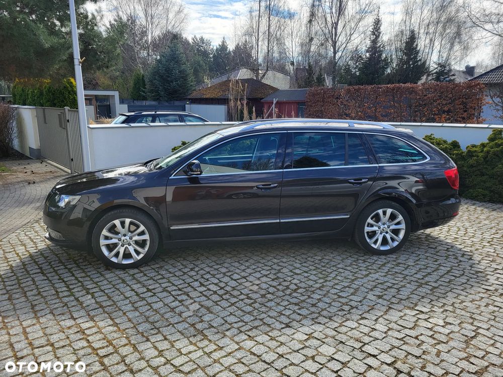 Skoda Superb 2.0 TDI Ambition - 3