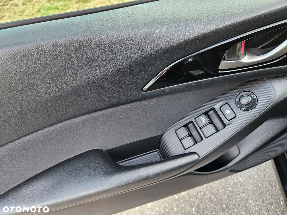 Mazda 3 SKYACTIV-G 120 Exclusive-Line - 21