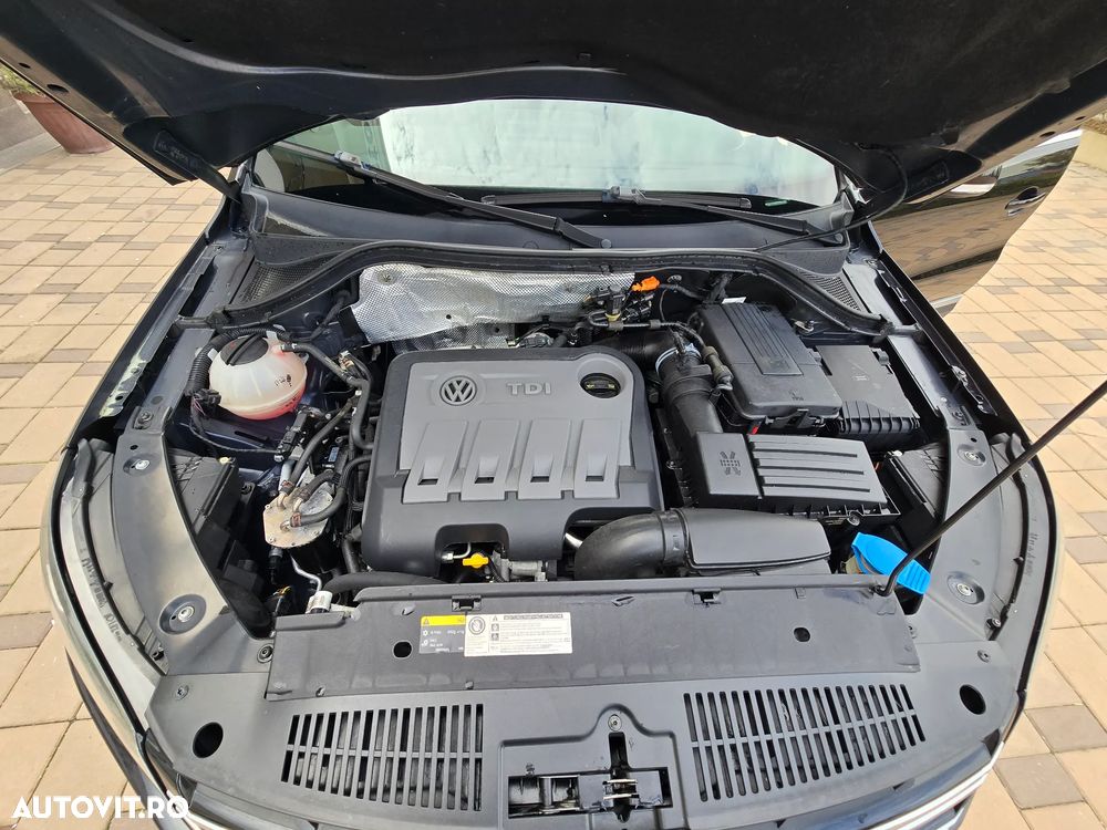 Volkswagen Tiguan - 16