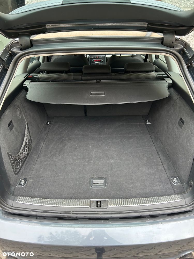 Audi A4 Avant 2.0 T FSI quattro - 9