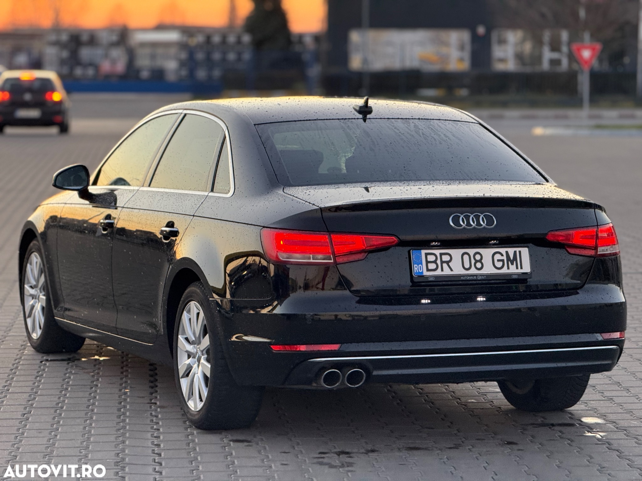 Audi A4 2.0 TDI S tronic Sport - 5