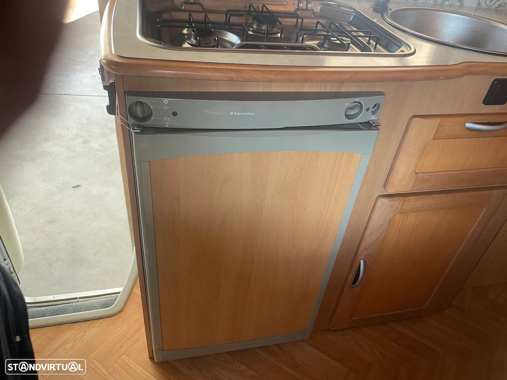 McLouis Glen 430W - Autocaravana - 24