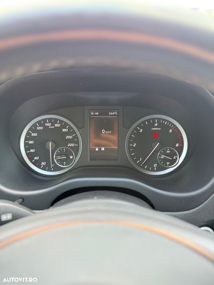 Mercedes-Benz Vito - 17