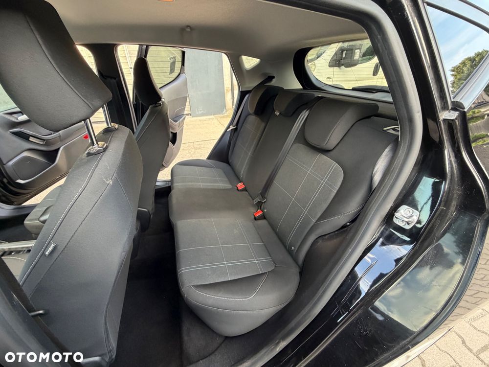 Ford Fiesta - 13