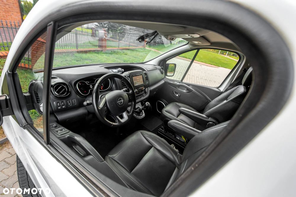 Opel Vivaro 1.6 D L2H1 S&S Tourer - 21