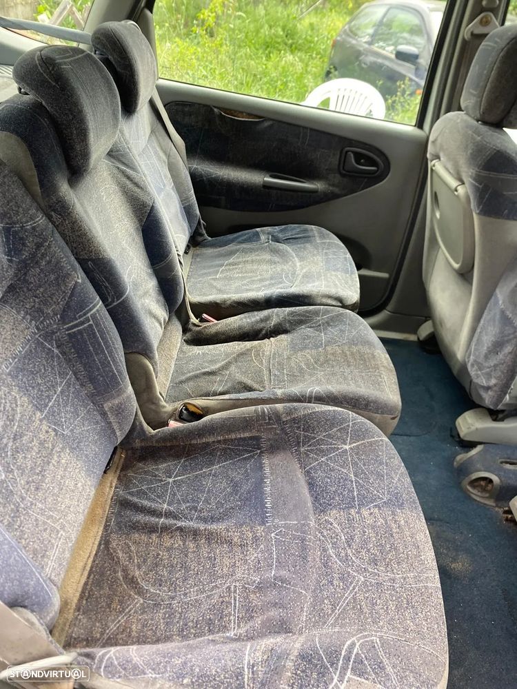 Renault Scénic 1.4 16V - 5