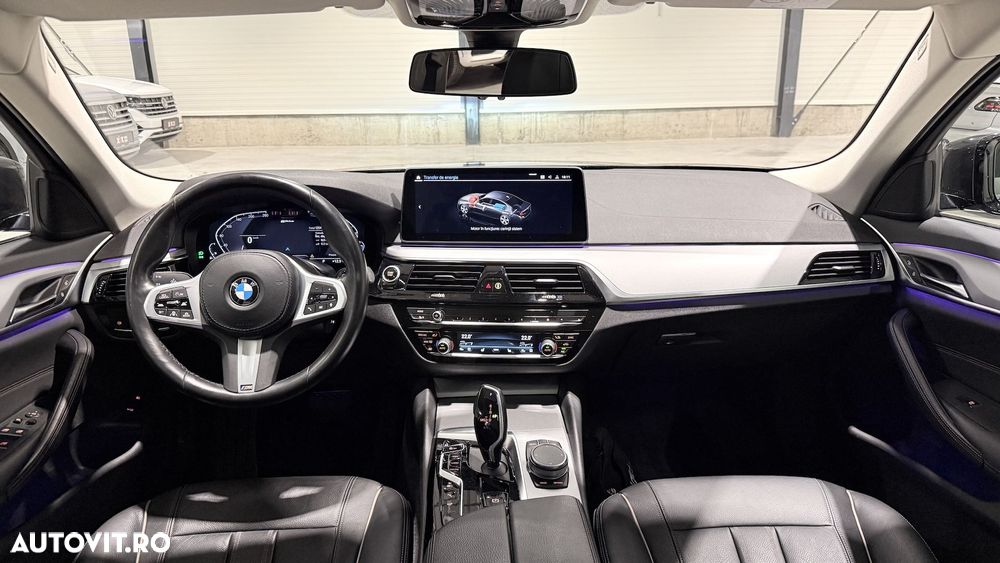 BMW Seria 5 545e xDrive Aut. - 29