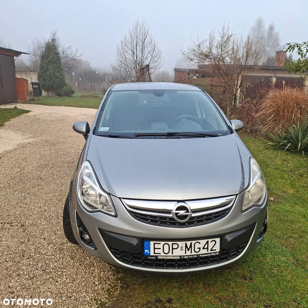 Opel Corsa 1.4 16V Active - 1