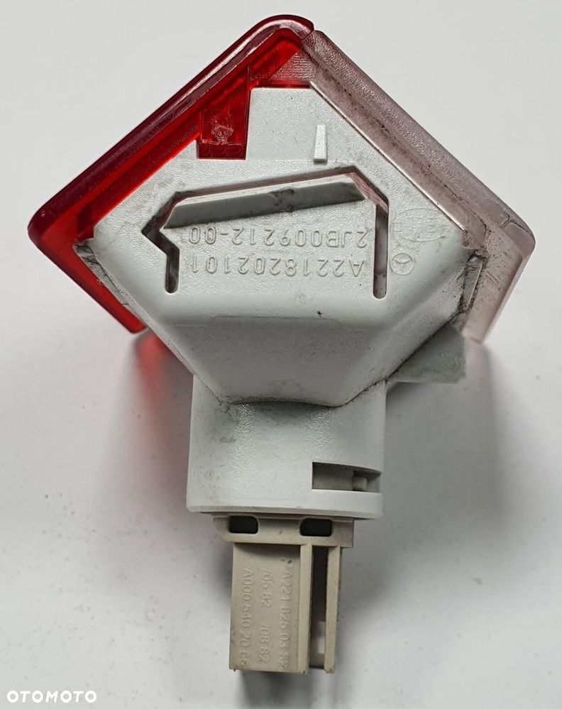 LAMPKA KLAPY TYŁ MERCEDES GLK X204 W204 W207 A2218202101 - 3