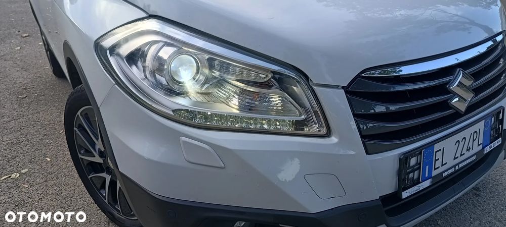 Suzuki SX4 S-Cross 1.6 DDiS Premium Plus 4WD - 23