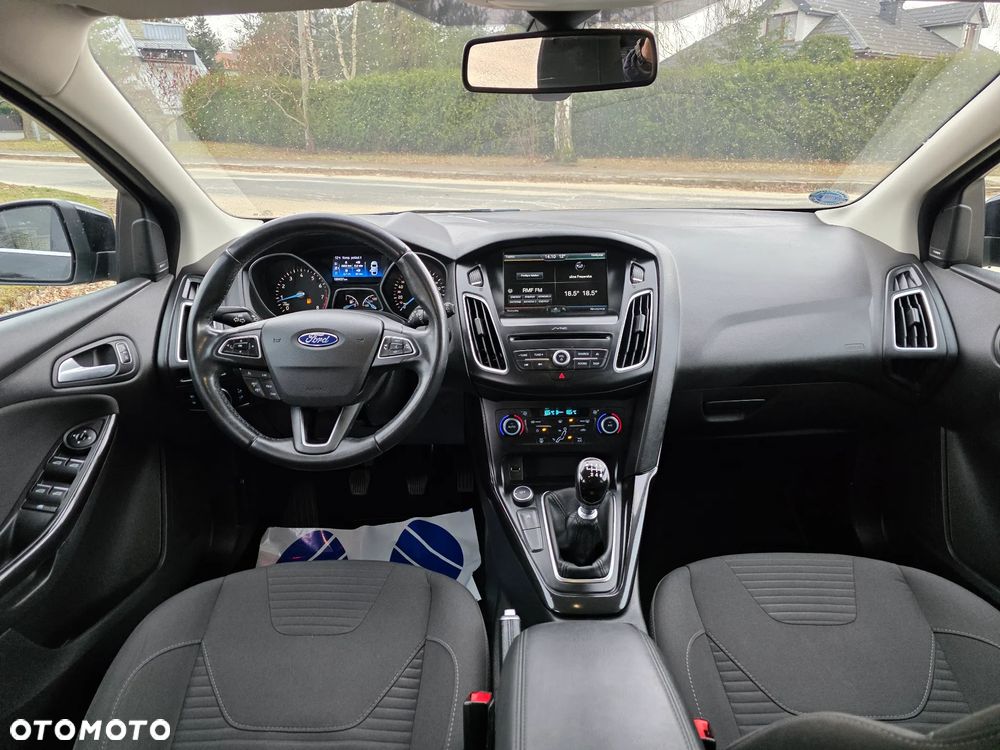 Ford Focus 1.5 EcoBoost STart-Stopp-System TITANIUM - 11