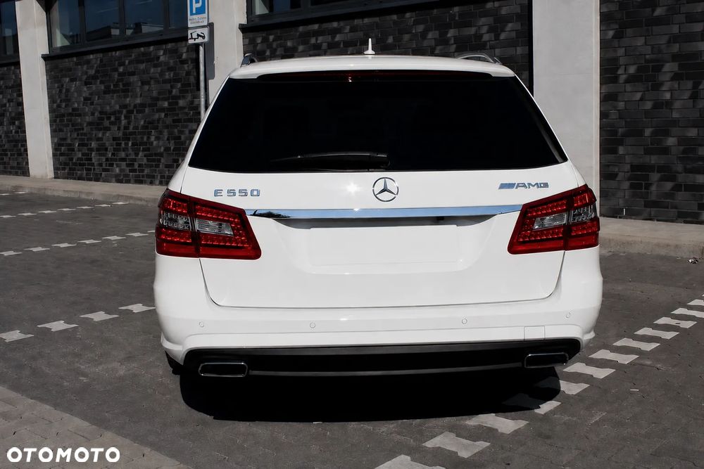 Mercedes-Benz Klasa E 500 7G-TRONIC Avantgarde - 3